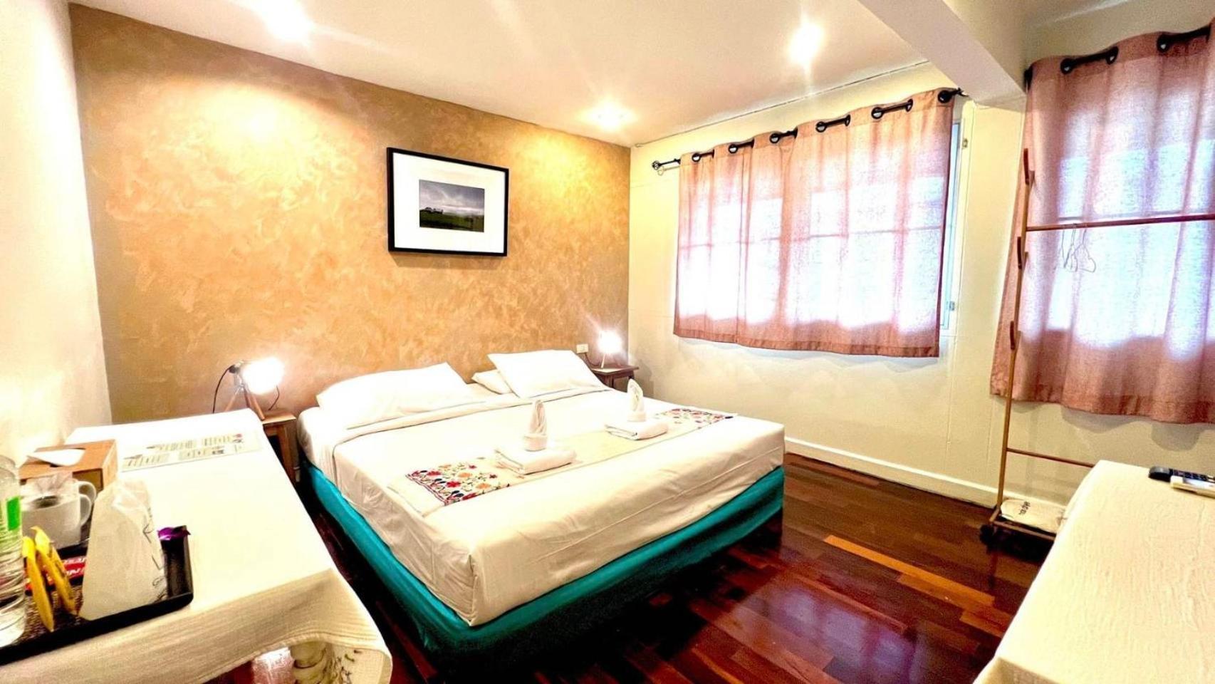 Udee Cozy Hotel Chiang Mai Exterior photo
